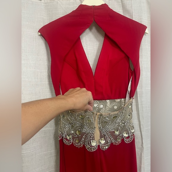 Pageant/Homecoming/Prom/Formal event - Picture 7 of 8